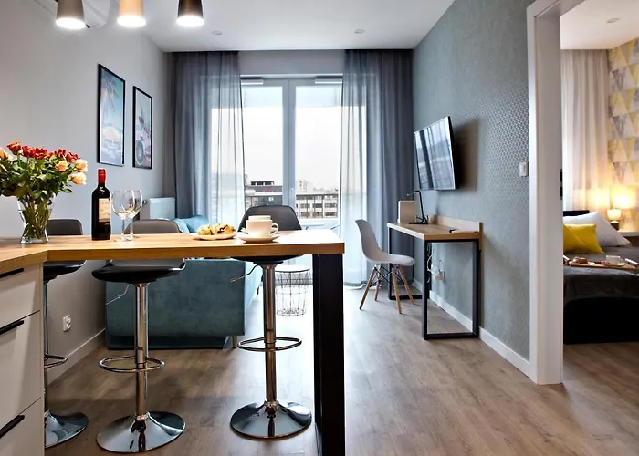 Komputerowa Street P&o C7 * Varsovie